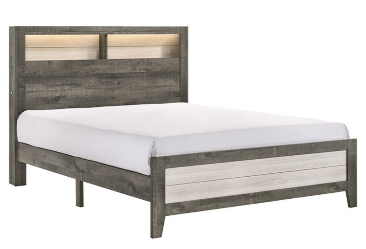 Picture of Wyatt White/Grey 3 PC King Bed