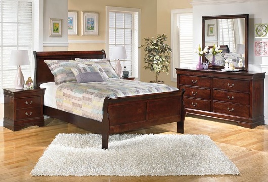 Picture of Alisdair Cherry 5 PC Queen Bedroom